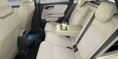 altroz-rear-seat altroz-rear-seat