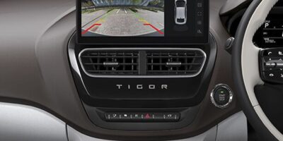 rear-parking-camera-with-dynamic-guidelines-1_converted rear-parking-camera-with-dynamic-guidelines-1_converted